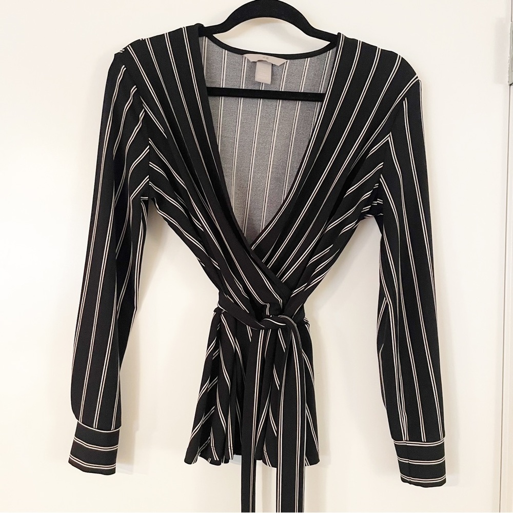 H&M Pinstripe Wrap-style Blouse in Black white and beige Size Small